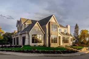 Detached St Andrews Heights homes