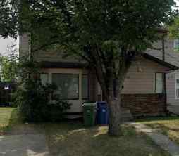 Semi Detached (Half Duplex) Castleridge homes