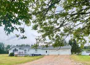 Detached Rural Athabasca County homes
