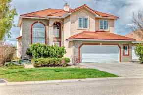 Detached Hamptons homes
