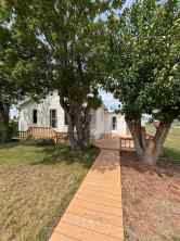 Detached Coutts homes