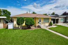 Just listed Agnes Davidson homes for sale new 1025 25 Street S in Agnes Davidson Lethbridge