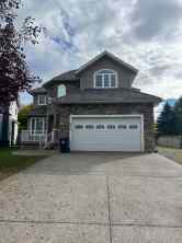 Detached Wedgewood homes