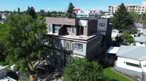 Row/Townhouse Calgary homes