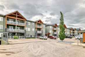 Apartment Strathmore Lakes Estates homes