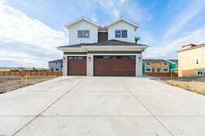 Detached Chestermere homes