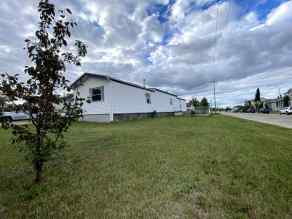 Detached Clairmont homes