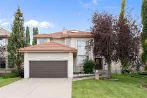 Detached Hamptons homes