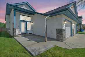 Semi Detached (Half Duplex) Carstairs homes