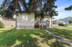 Detached Olds homes