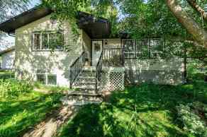Just listed NONE homes for sale new 5213 50 Street  in NONE Bentley