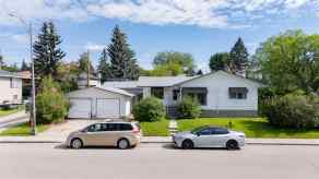 Detached Cambrian Heights homes