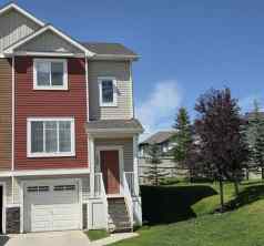 Row/Townhouse Panorama homes