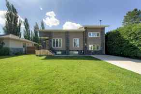 Detached Lacombe homes