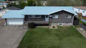 Detached Hanna homes