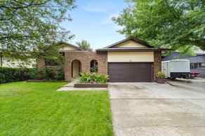 Detached Didsbury homes