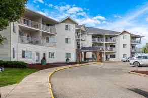 Apartment Downtown_Strathmore homes