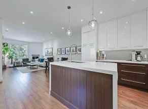 Row/Townhouse Winston Heights - Mountview homes