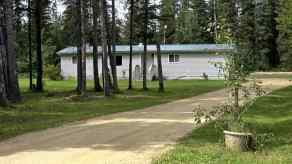 Detached Sandy Lake homes