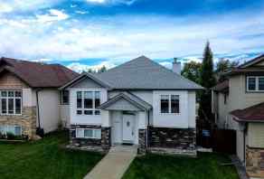 Detached Rocky Mountain House homes