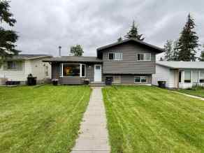 Just listed Mountain View homes for sale new 133 CHEVIOT Drive  in Mountain View Hinton