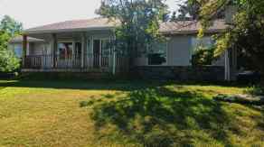 Detached Castor homes