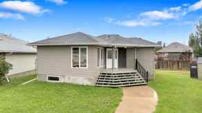 Detached Bashaw homes