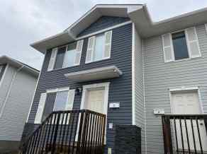 Row/Townhouse Lloydminster homes