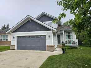 Detached Wedgewood homes