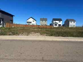 Just listed Henning Ridge homes for sale new 140 Manchester Way  in Henning Ridge Fort McMurray
