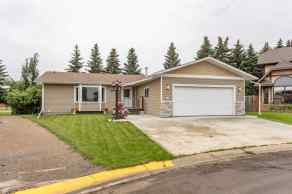 Detached Lacombe homes
