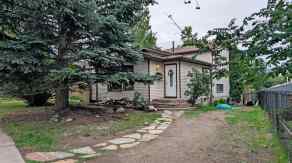 Detached Deer Ridge homes