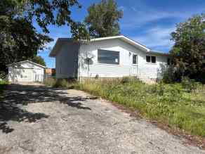 Detached Swan Hills homes