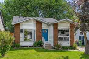 Detached Meadowbrook homes