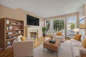 Detached Parkridge Estates homes