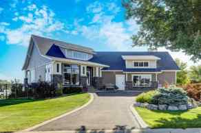 Just listed Southridge homes for sale new 411 Sandstone Lane S in Southridge Lethbridge