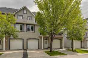 Row/Townhouse Signature Parke homes