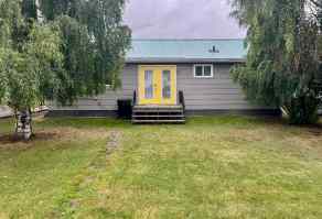 Detached Falher homes