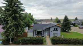 Detached Acme homes