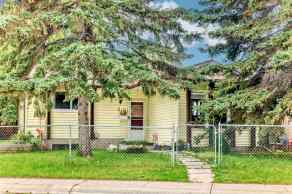 Detached Pineridge homes