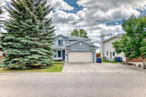 Detached Riverview homes