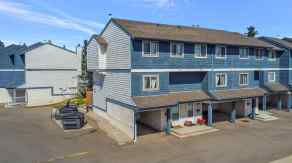 Row/Townhouse Marlborough homes