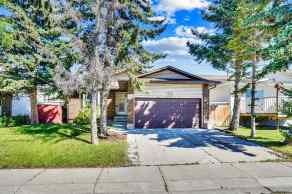 Detached Castleridge Estates homes