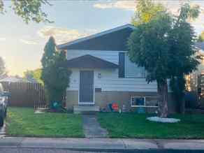 Detached Ross Glen homes