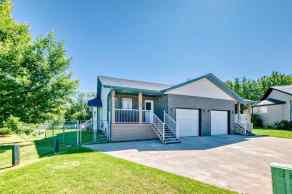 Semi Detached (Half Duplex) Innisfail homes