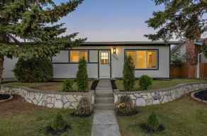 Detached Thorncliffe homes