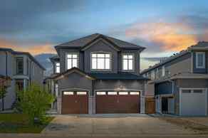 Detached Kinniburgh North homes
