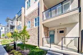 Row/Townhouse East Springbank Hill homes