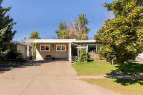 Detached Lakeview homes