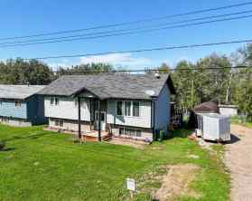 Detached Fort Vermilion homes